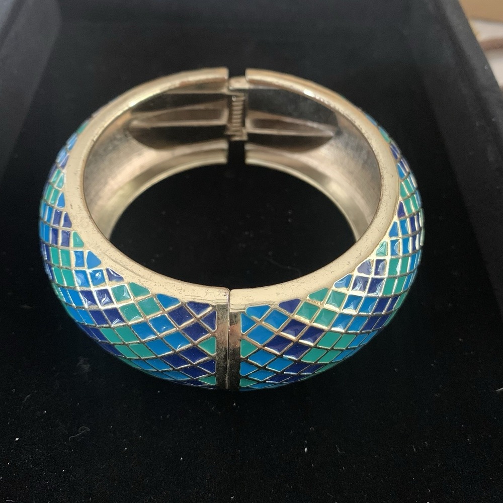Vintage Seguin Enamel Clamper Bracelet Blue Aqua Green Signed Gold Tone 7.5"